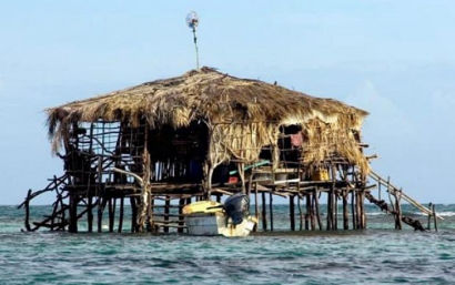 Pelican Bar from Negril.com